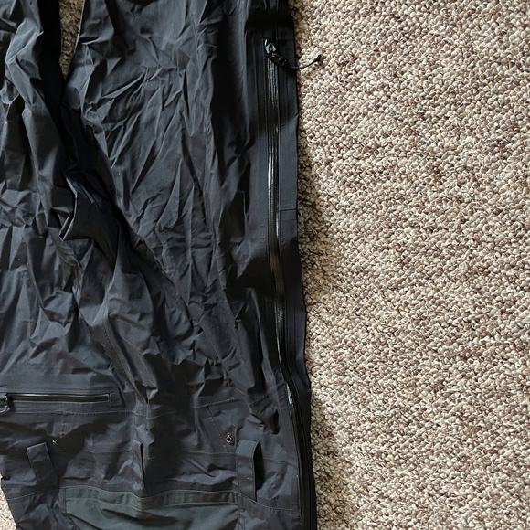 Flylow Smythe Bib Men's M - Picture 10 of 10